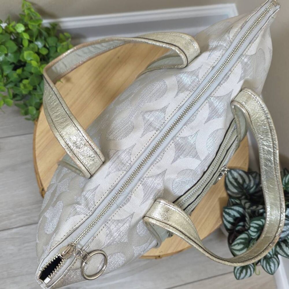 Coach Poppy Glam Tote Bag G0973-14439 – Shimmer Silver Op Art Metallic Signature - Picture 9 of 16